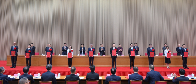 王晓晖在全省科技大会上强调 打造西部地区创新高地建设科技强省 为谱写中国式现代化四川新篇章贡献更多科技力量 施小琳主持 田向利出席「相关图片」
