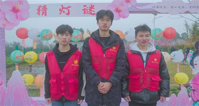 非遗薪火传 乡村锦绣展