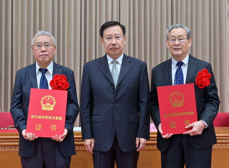 王晓晖在全省科技大会上强调 打造西部地区创新高地建设科技强省 为谱写中国式现代化四川新篇章贡献更多科技力量 施小琳主持 田向利出席「相关图片」